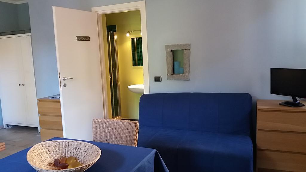 Apartamento Casa Maria Teresa Cannero Riviera Exterior foto