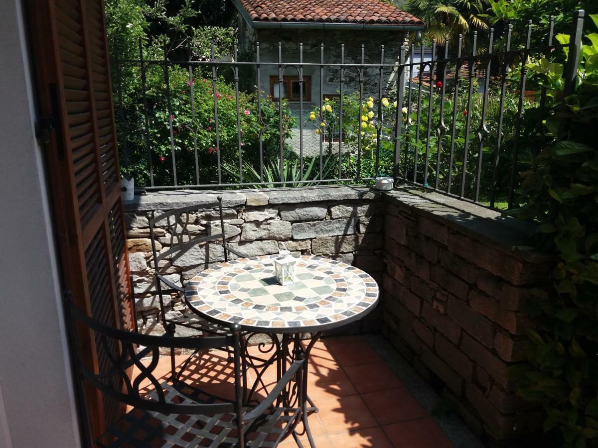 Apartamento Casa Maria Teresa Cannero Riviera Exterior foto